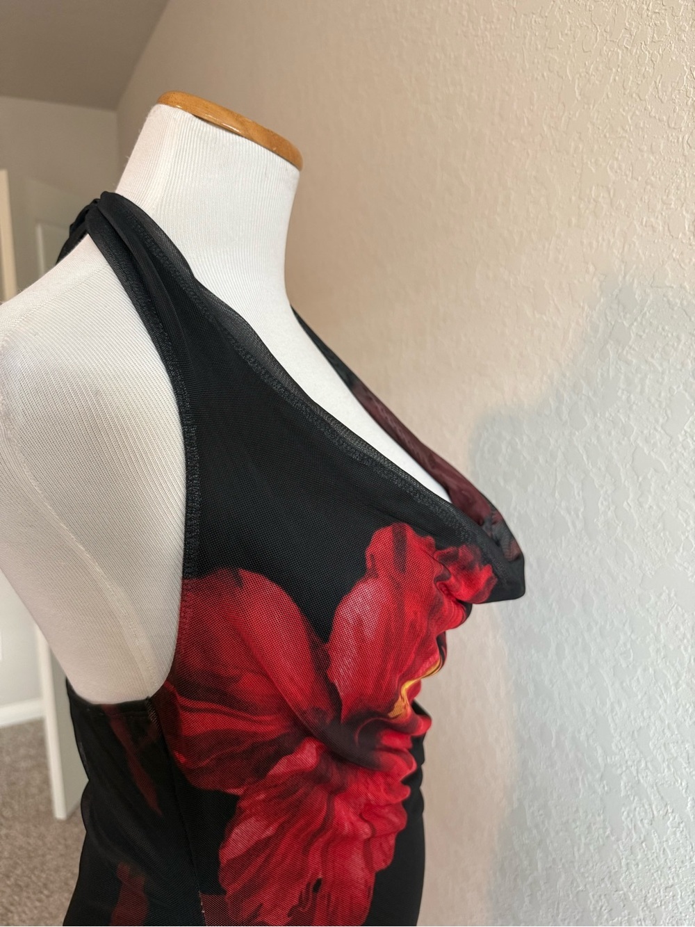 Anthurium Mesh Halter Dress - Picture 10 of 15